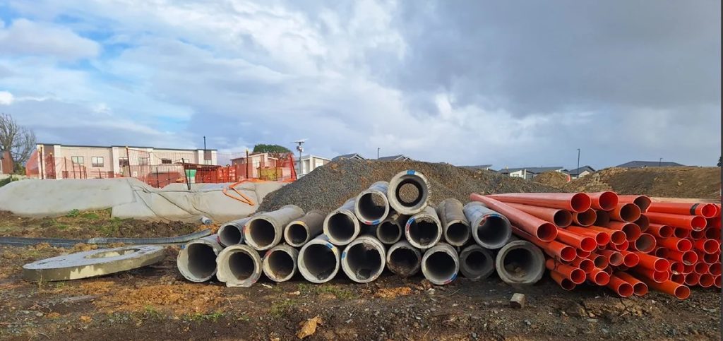 construction materials on site highlighting procurement cost savings in construction